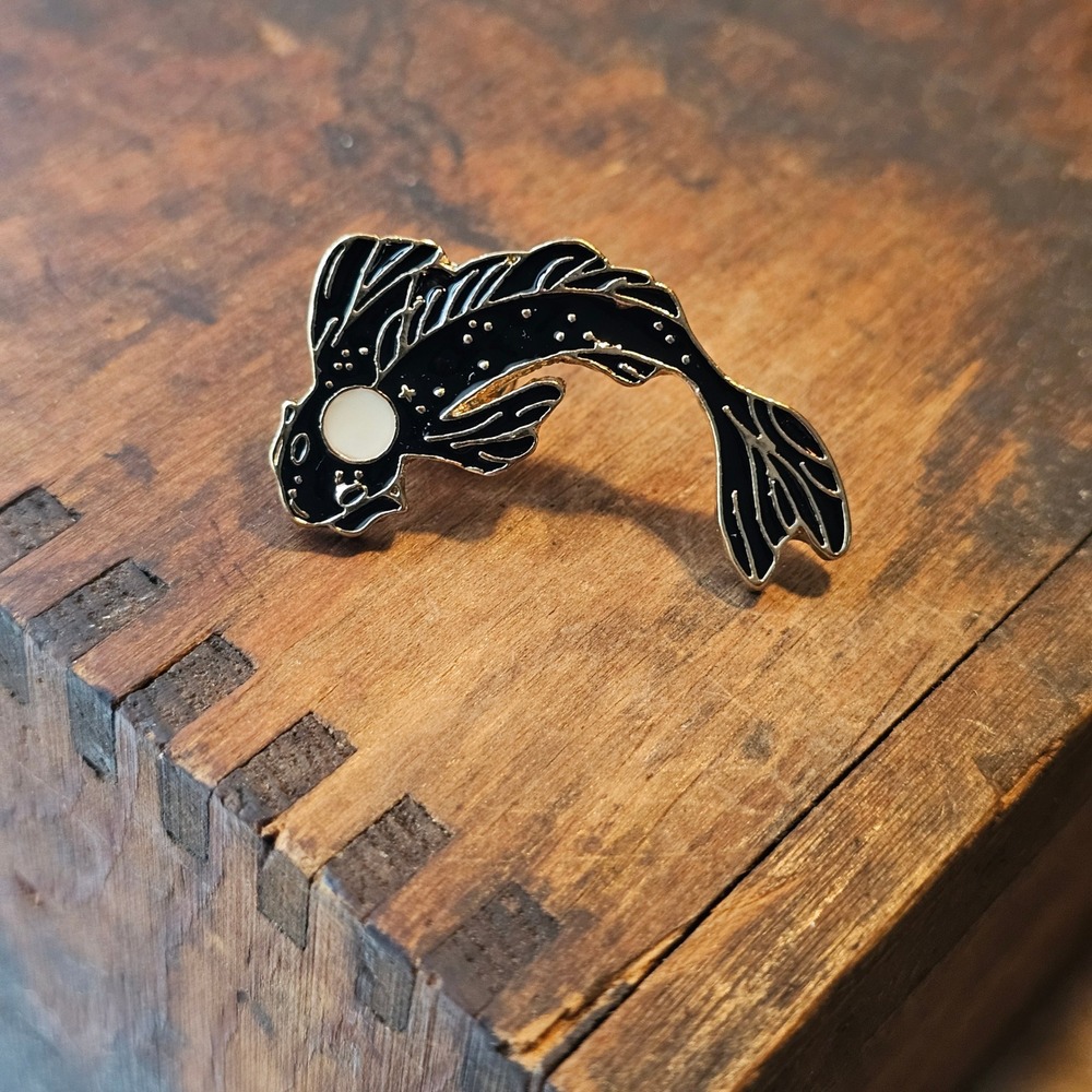Black Koi Fish Enamel Pin Unisex OS Yin Yang Celestial Gold Tone Star